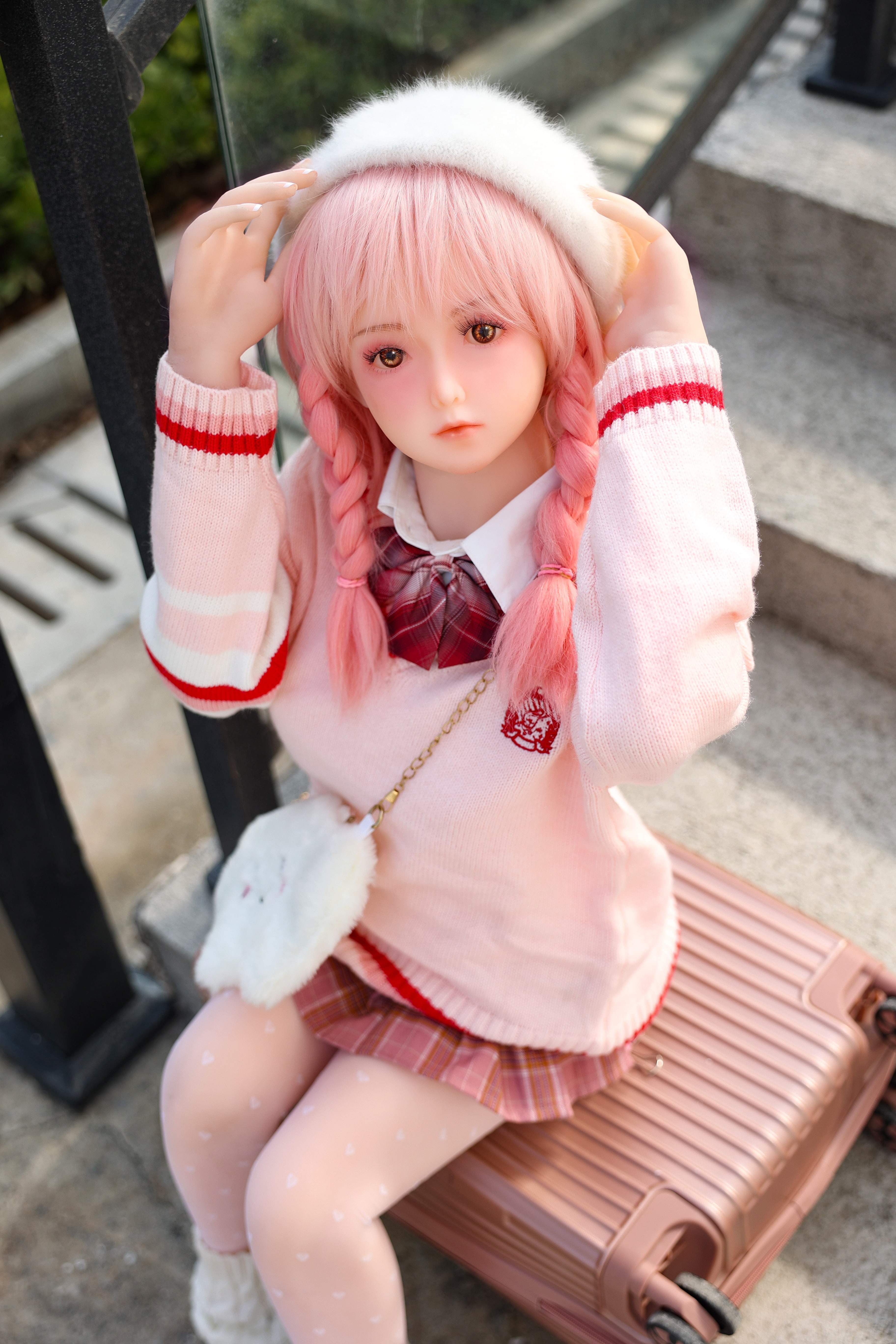148cm Standing White Skin · Fair/White